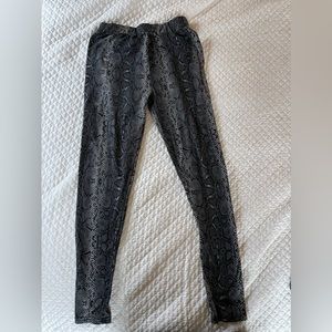 Snake Skin Leggings Soft like Cashmere